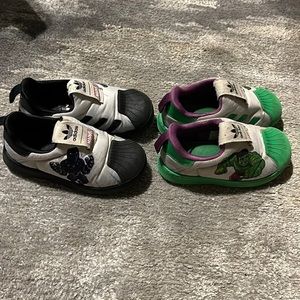 Toddler size 7k adidas marvel sneakers